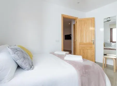 The Carpenter's Boutique Apartment Marbella