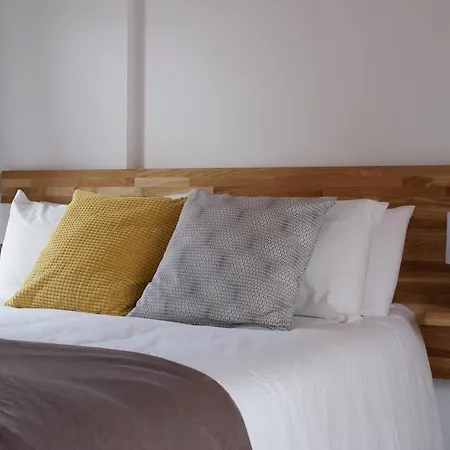 The Carpenter's Boutique *