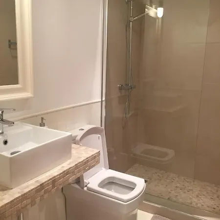 The Carpenter's Boutique Apartament *