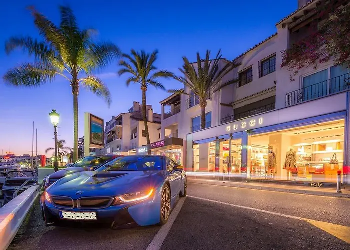 The Carpenter's Boutique アパート