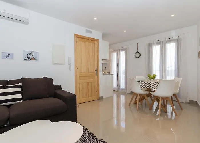 The Carpenter's Boutique アパート